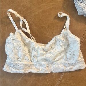White/cream Lace Bralette